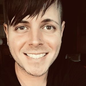 Meet your Posher, Christian